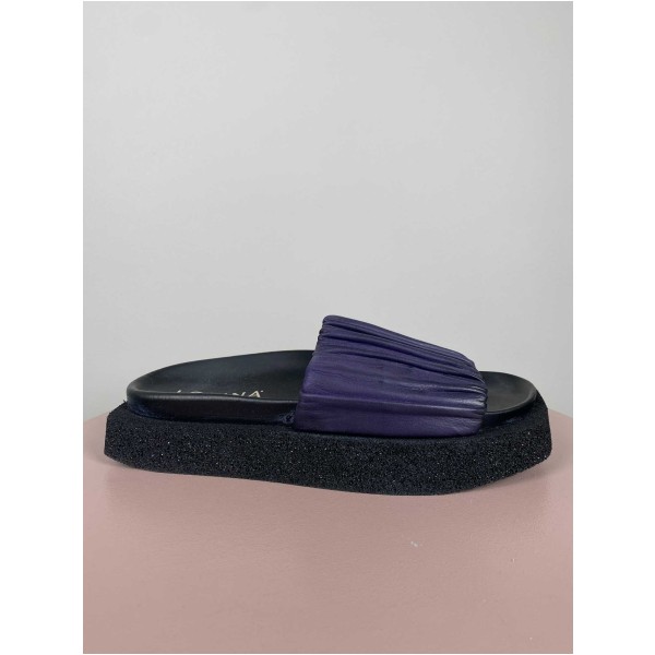 Lofina str. 41 <br/> slippers med tyk sål
