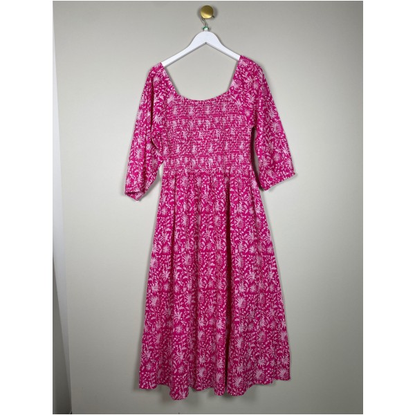 Natura str. L <br/> pink kjole med print - Billede 3