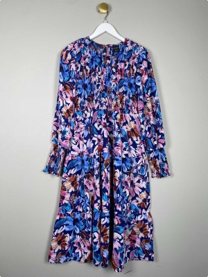 ONLY str. M <br/> blomstret kjole