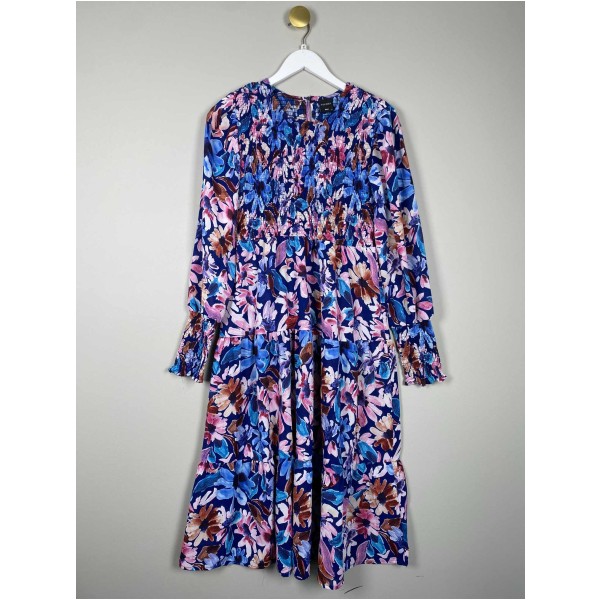 ONLY str. M <br/> blomstret kjole