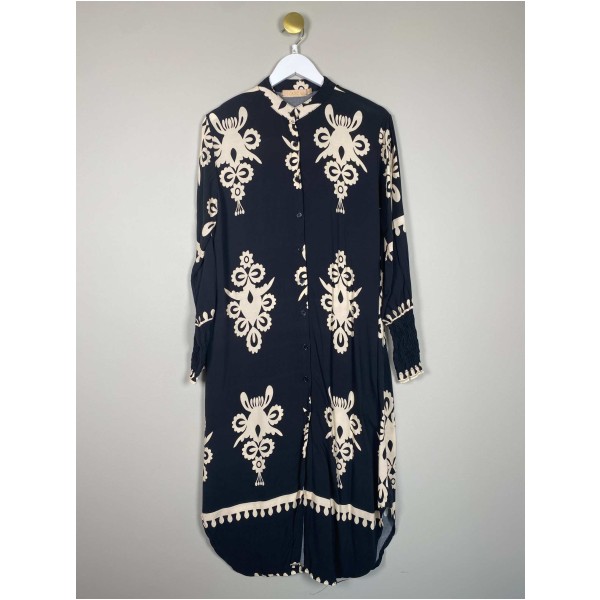 Marta str. L/XL <br/> sort kjole med hvidt mønster