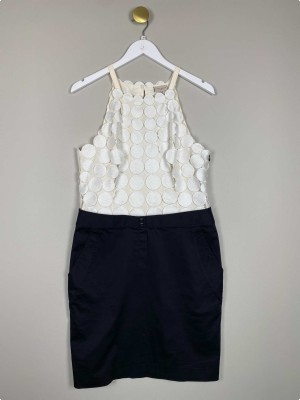 Karen Millen str. 40 <br/> sort/hvid festkjole