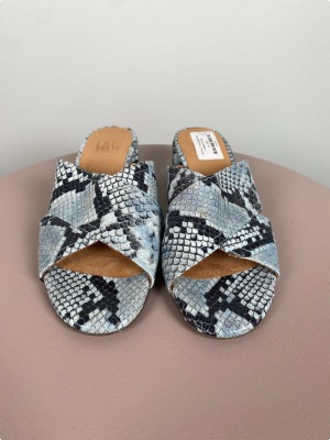 Billi Bi str. 37 <br/> sandal med slangeprint