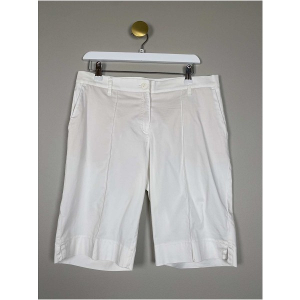 Brax str. 38 <br/> hvide shorts