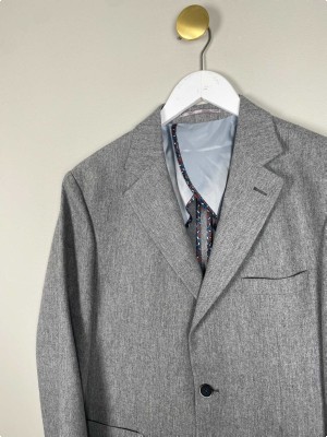 2Blind2C str. 48 <br/> grå blazer