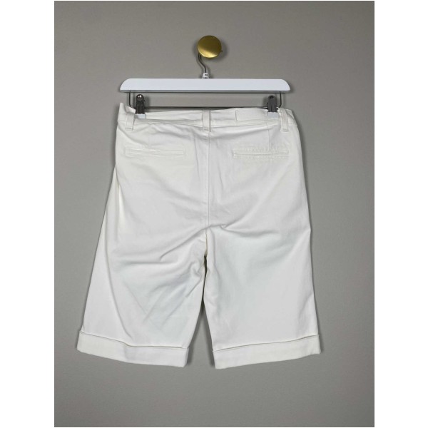 Jeans by Bessie str. 26 <br/> hvide shorts - Image 3