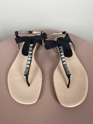 Marron str. 38,5 <br/> sandal med sløjfe og nitter