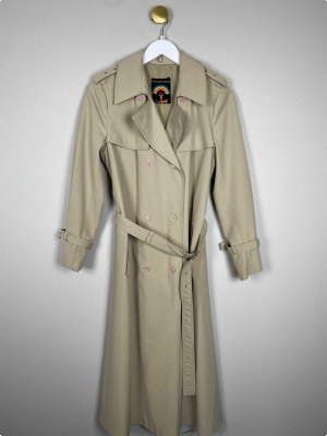 Lope str. 38 <br/> trenchcoat
