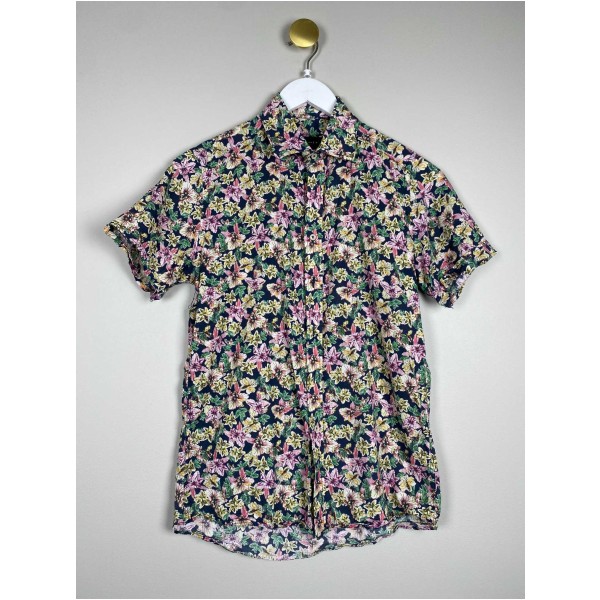 Sand str. 38 <br/> blomstret skjorte, slim fit
