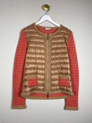 Moncler str. M <br/> jakke med strikærmer