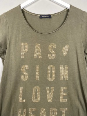 Mos Mosh str. M <br/> armygrøn t-shirt med sten