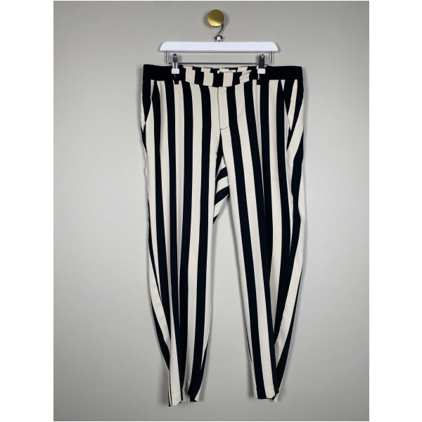 Esprit str. 42 <br/> sort- og hvid stribet bukser