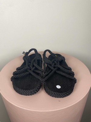 Nomadic State of Mind str. 41 <br/> sorte sandaler