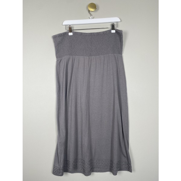 Esprit str. XXL <br/> grå stropløs kjole med smock - Image 3