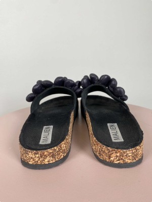 Malien str. 40 <br/> sort sandal med blomster