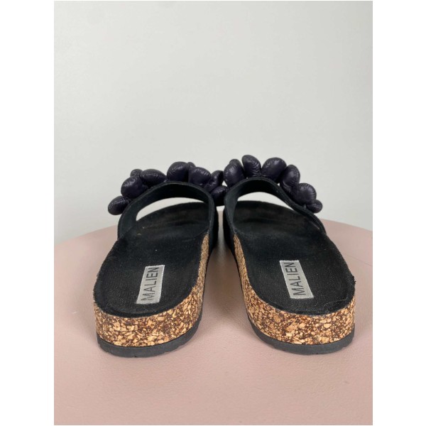 Malien str. 40 <br/> sort sandal med blomster - Image 2