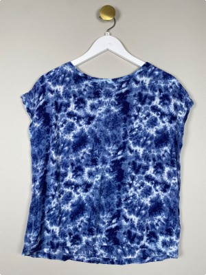 Lollys Laundry str. S <br/> blåmønstret bluse