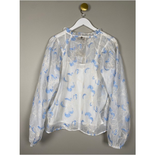 Mos Mosh str. S <br/> hvid bluse med blåt broderi - Image 3
