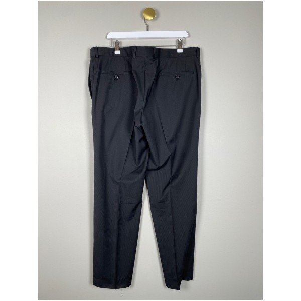 Hugo Boss str. L <br/> sort jakkesæt - Billede 3