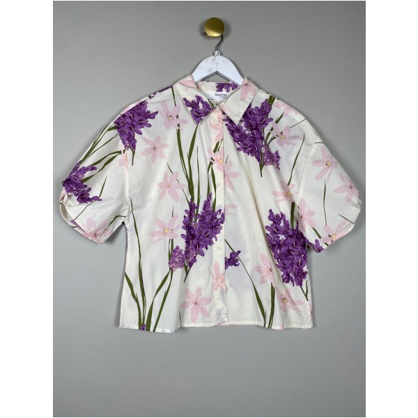 Selected str. 38 <br/> lys skjorte med blomster