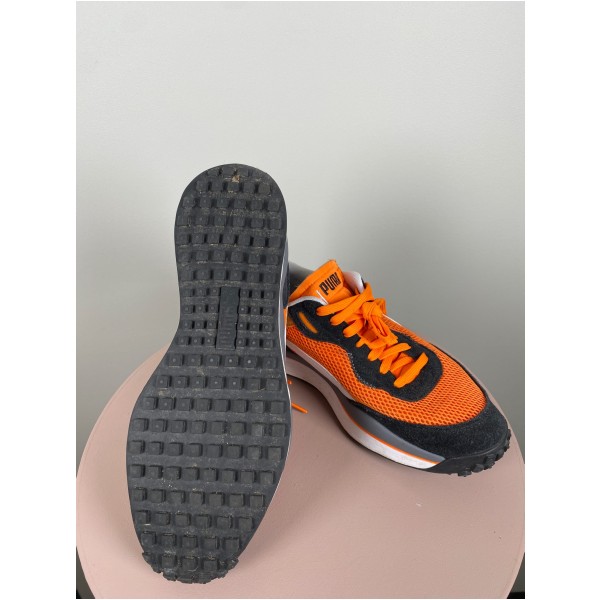 Puma str. 45 <br/> orange og sorte sneakers - Billede 3