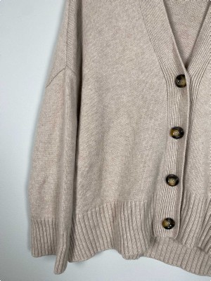 Dear Dharma str. L <br/> beige cardigan