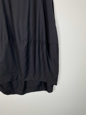 COS str. 42 <br/> sort nederdel