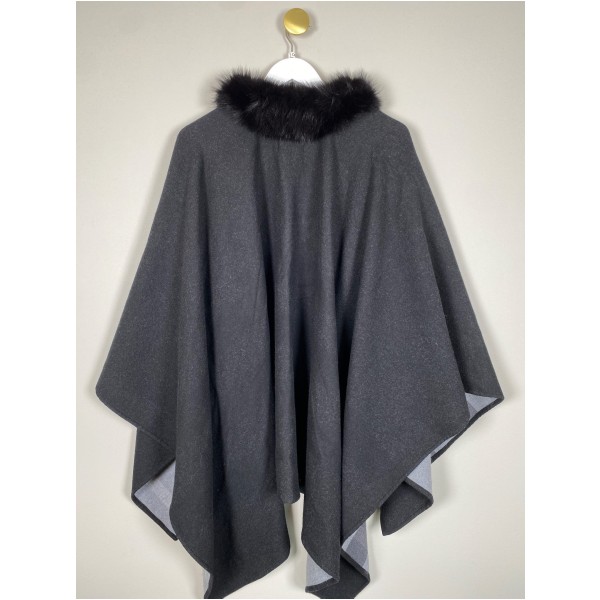 Burberry str. onesize <br/> poncho merino wool - Billede 3