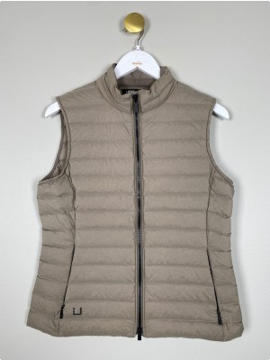 UBR str. M <br/> gråbrun vest