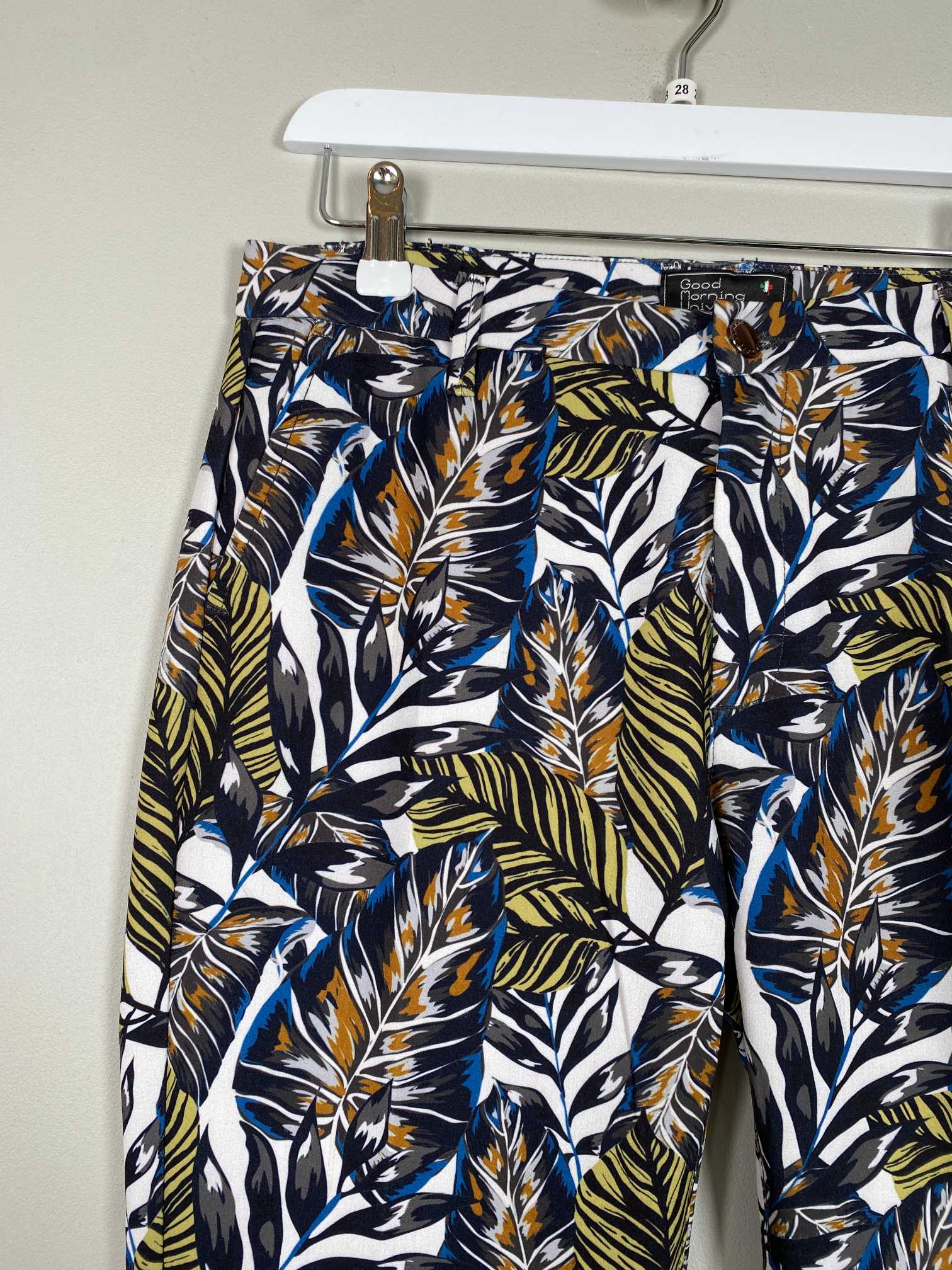 Good Morning Universe str. 28 <br/> blomstret bukser - Billede 2