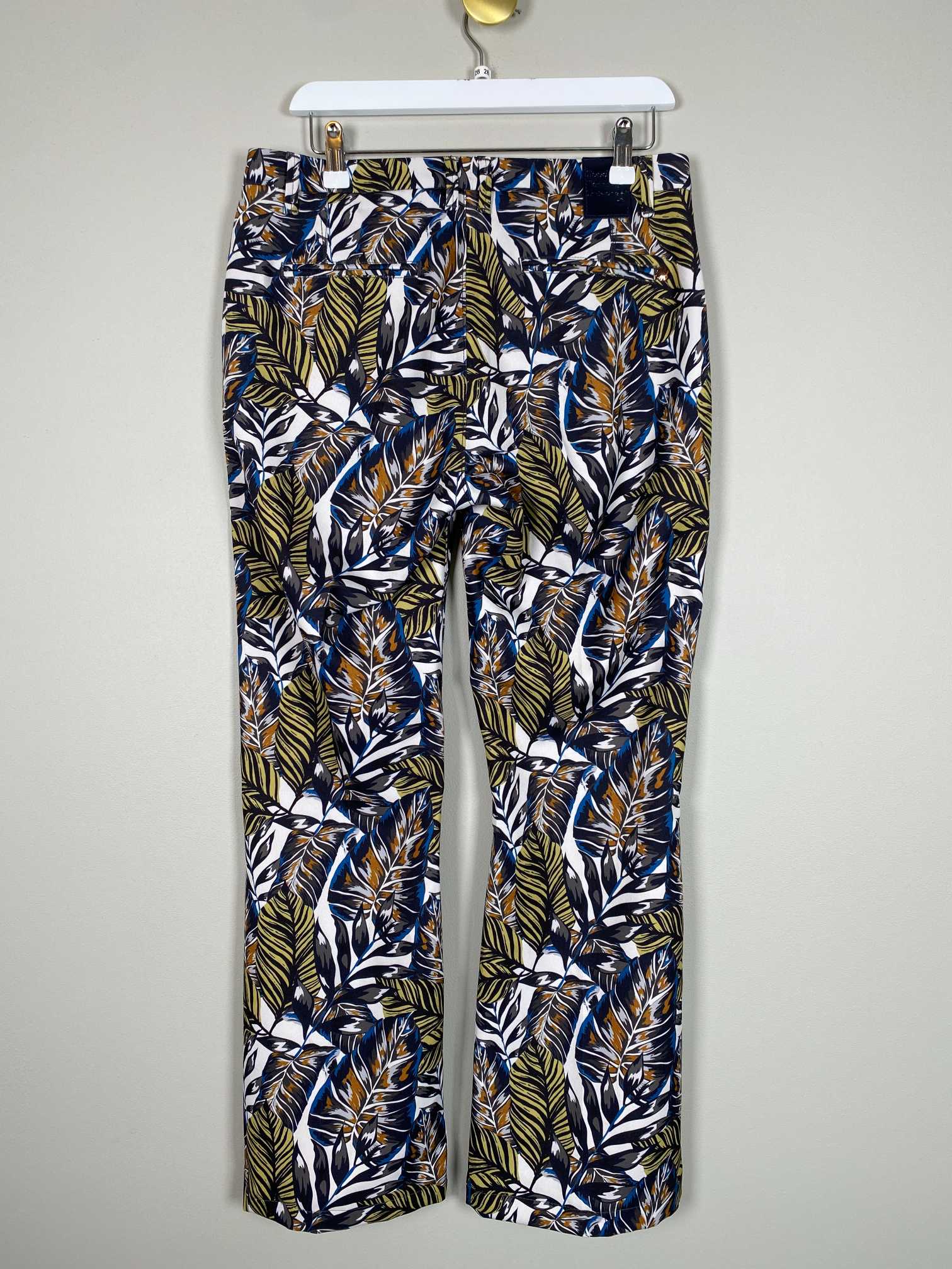 Good Morning Universe str. 28 <br/> blomstret bukser - Billede 3