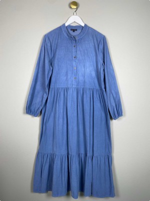 Black Colour str. M/L <br/> blå lang fløjlskjole