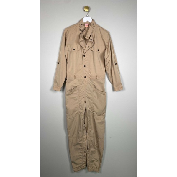 Gossia str. M <br/> beige buksedragt