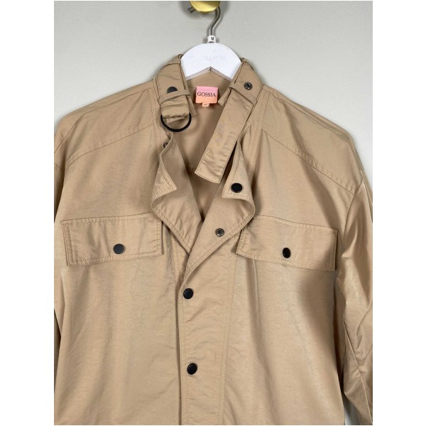 Gossia str. M <br/> beige buksedragt - Billede 2