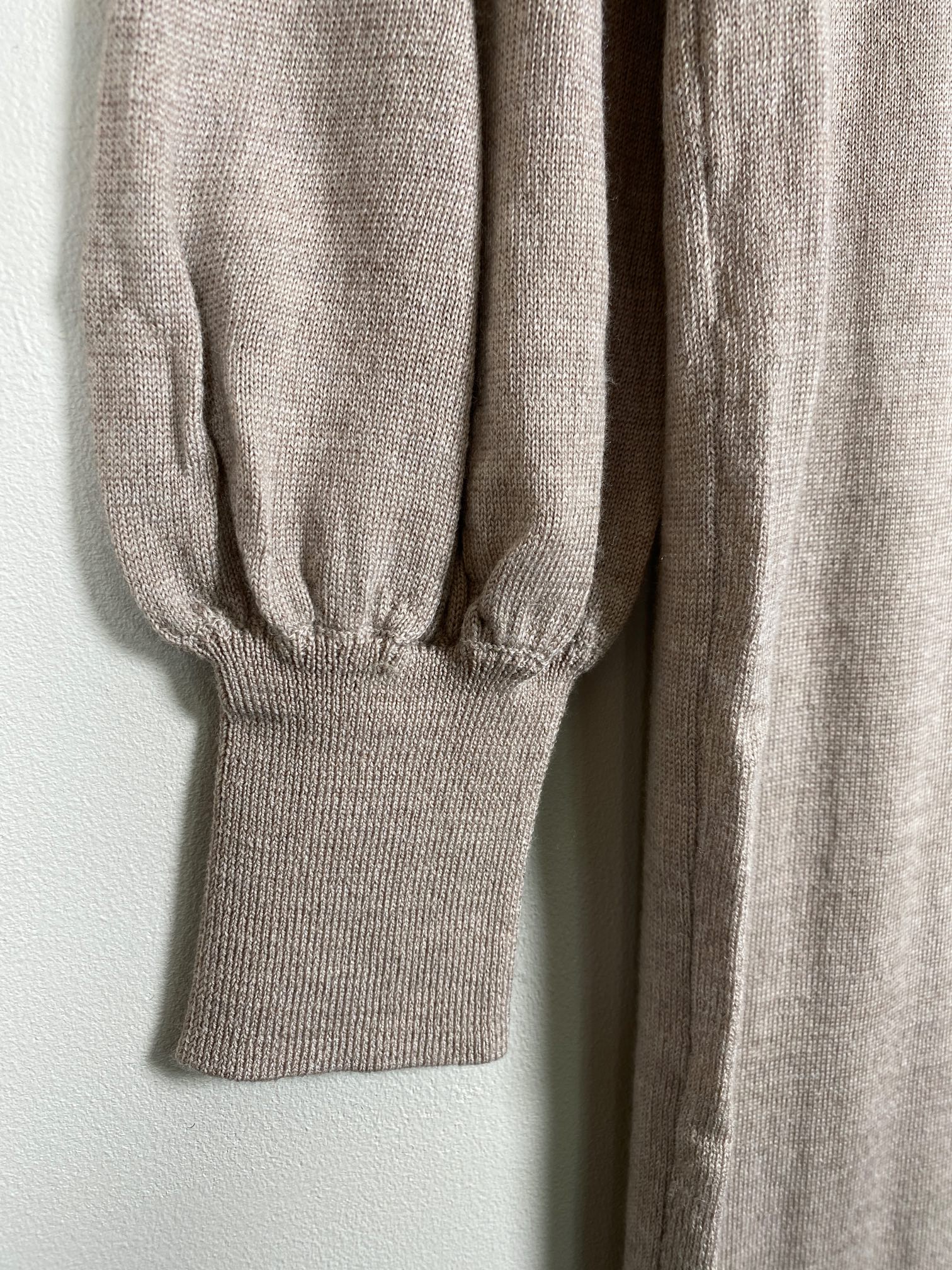 Rosemunde str. M <br/> lang brun kjole i uld - Billede 2