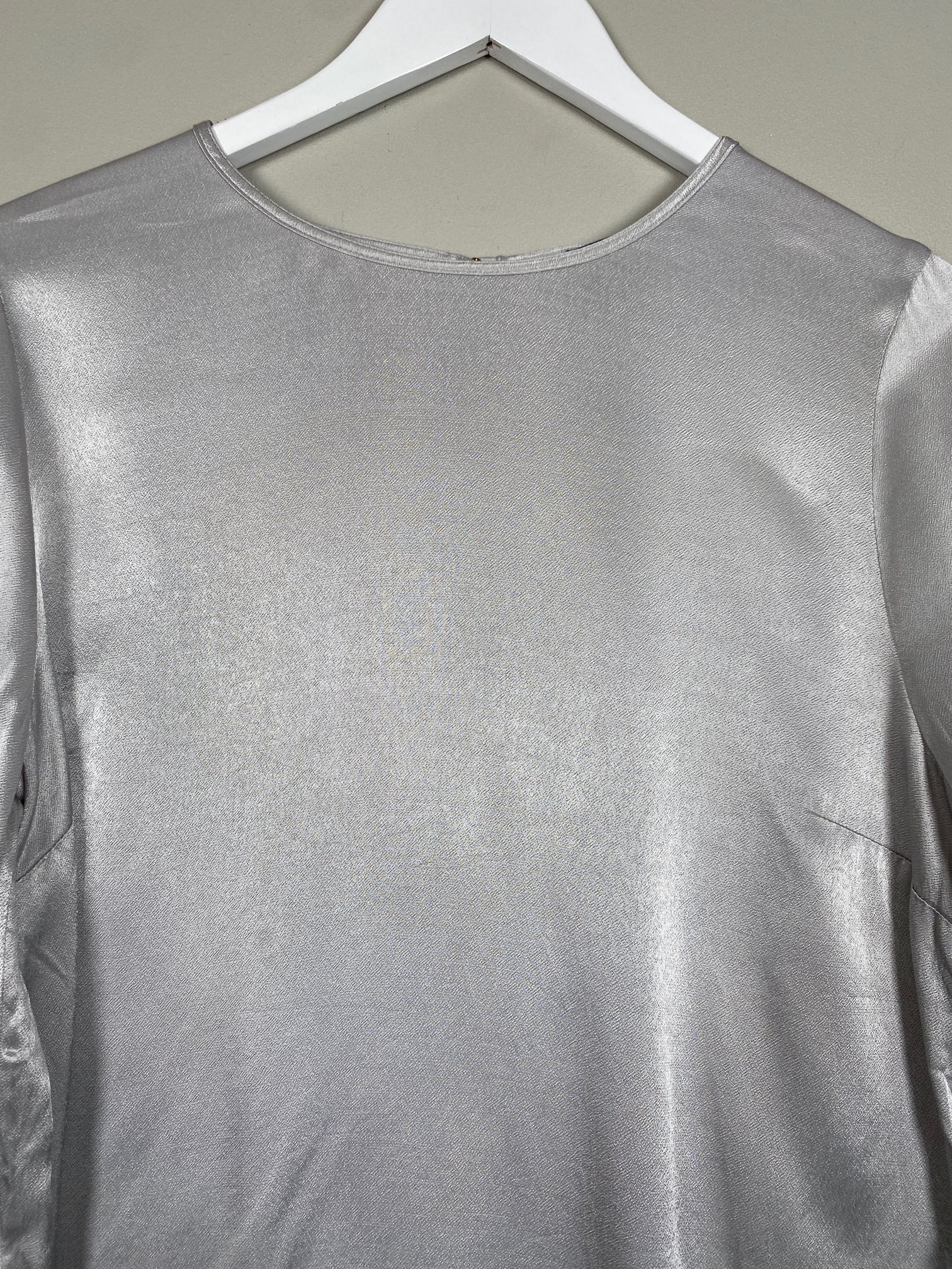 Bruuns Bazaar str. 42 <br/> sølv bluse - Billede 2