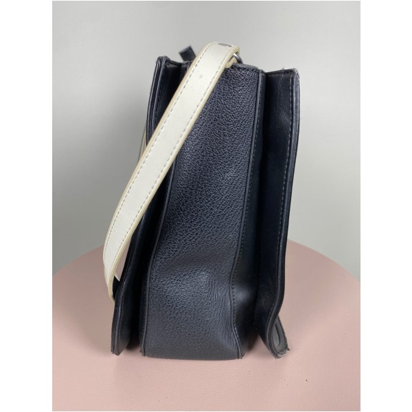 Calvin Klein <br/> sort skuldertaske med 3 rum - Billede 5