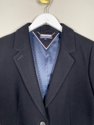 Tommy Hilfiger str. M <br/> sort frakke