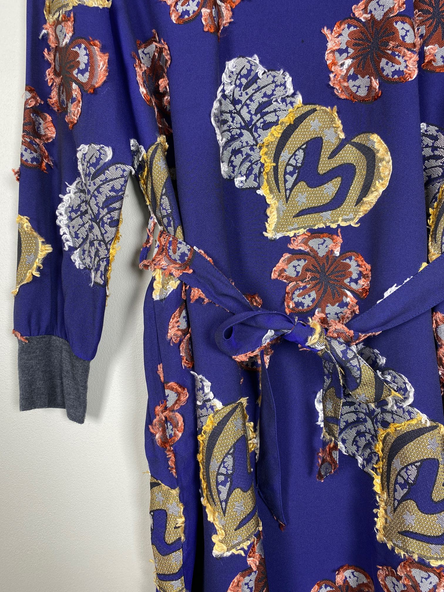 Project AJ117 str. S <br/>blålilla kjole med blomster og hjerter - Billede 4