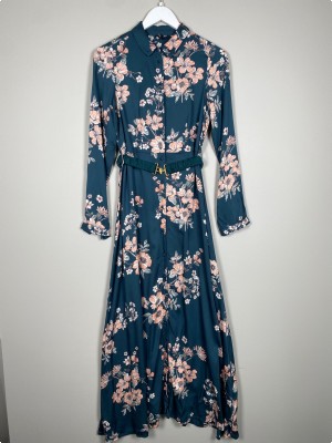 Vero Moda str. S <br/> blomstret kjole med bælte