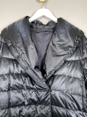 Max Mara str. M <br/> sort jakke med bindebånd