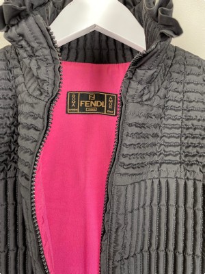 Vintage Fendi str. 38 <br/> quilted suit jakke og nederdel