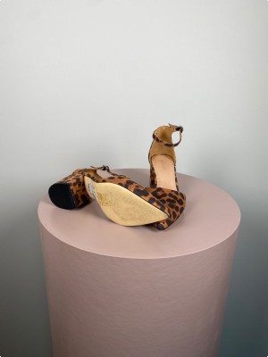 Bianco str. 38 <br/> leopard stilet