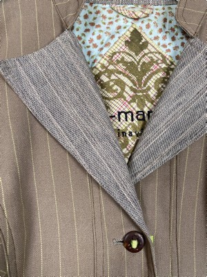 St. Martins str. M <br/> beige blazer med broderi