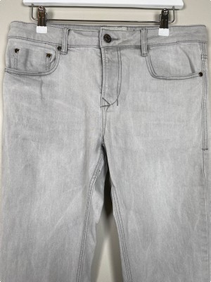 Bruun & Stengade str. 31/32 <br/> grå jeans