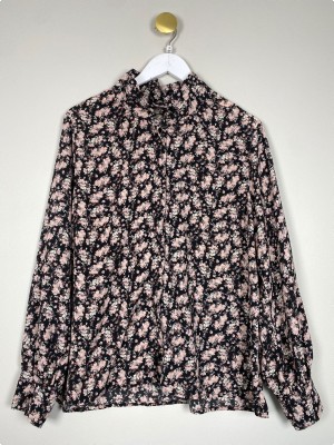 Soulmate str. XL <br/> blomstret skjorte