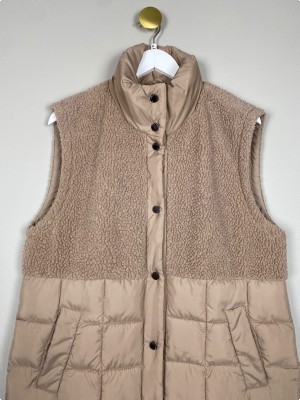 Freequent str. M <br/> beige teddyvest