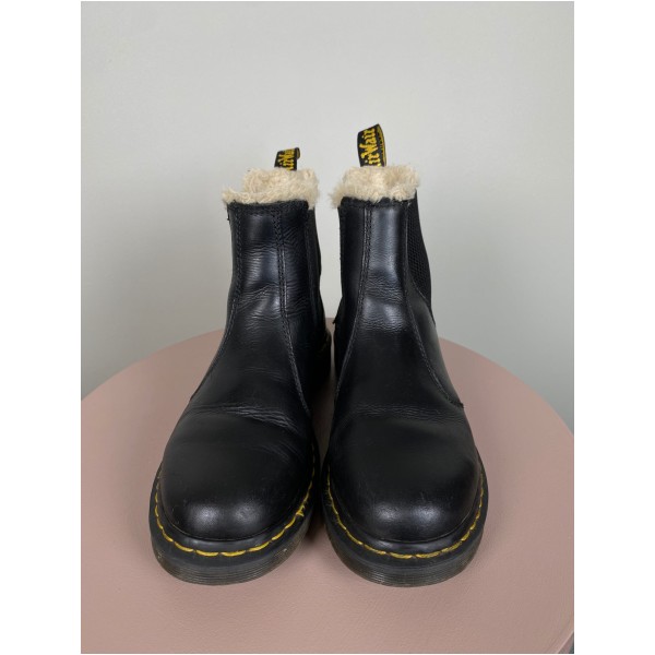 Dr. Martens str. 40 <br/> sort støvlet med foer - Billede 2