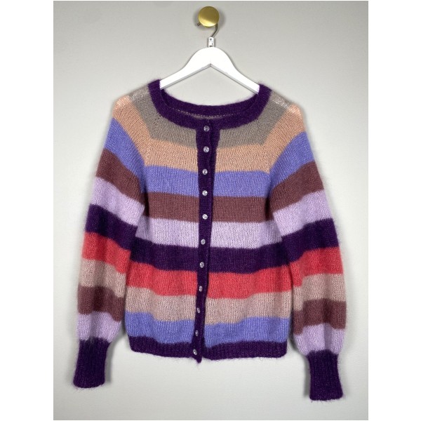 Cardigan str. M/L <br/> stribet, hjemmestrikket