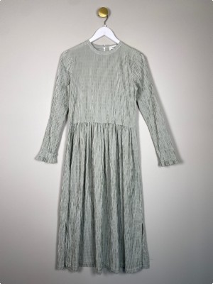 Mads Nørgaard str. 36 <br/b> langærmet kjole